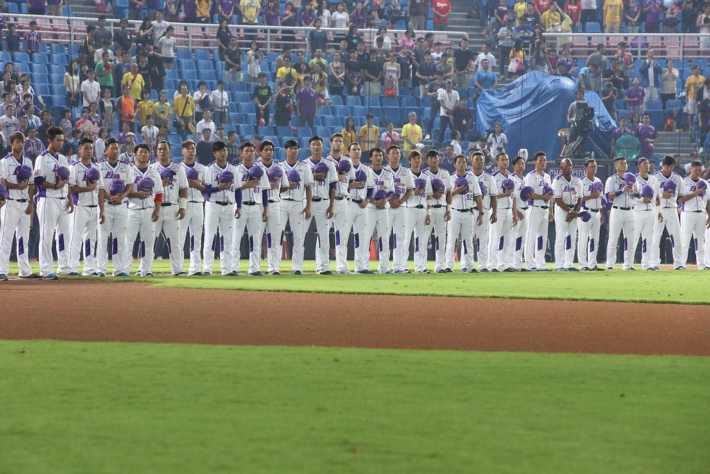 林智勝三轟白搭　義大驚險搶下首勝