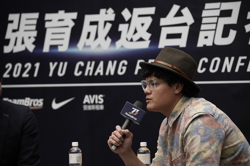 隔離看夯劇《魷魚遊戲》　張育成自認阿里：比較老實