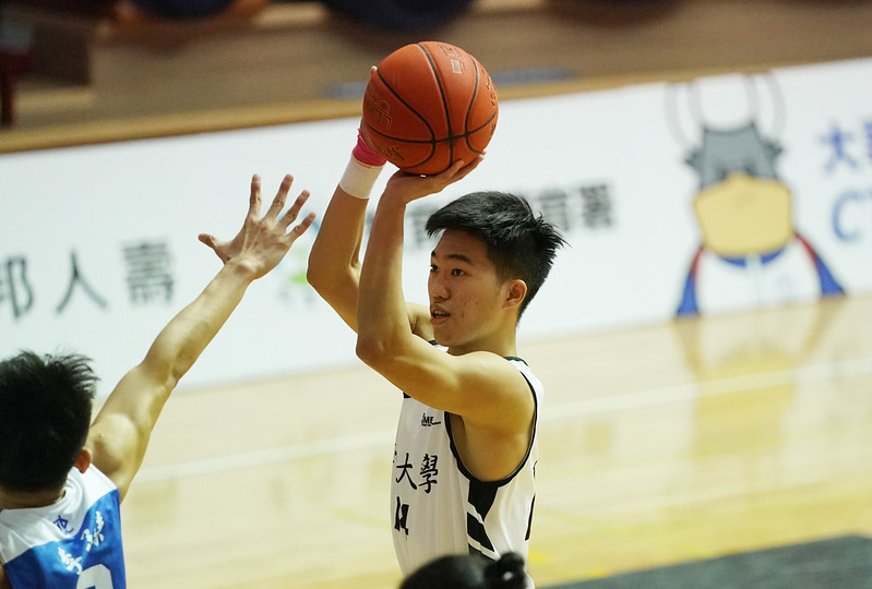 臺大險勝中原　相隔22年再奪勝