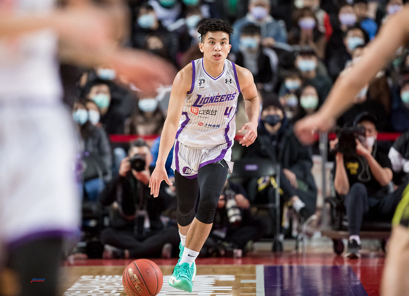 高國豪拿薪受關注　陳建州並不擔心