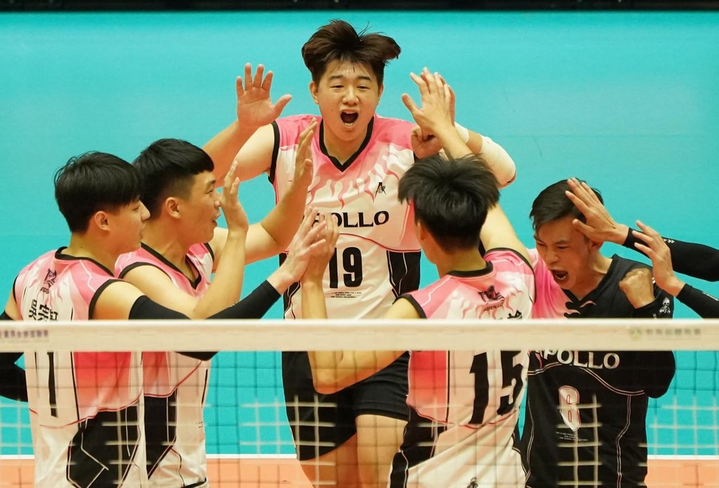 黃士展6記神力發球　太陽神捍衛主場