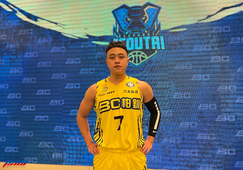 交往不到半年閃婚　老婆一席話讓曾柏喻回頭