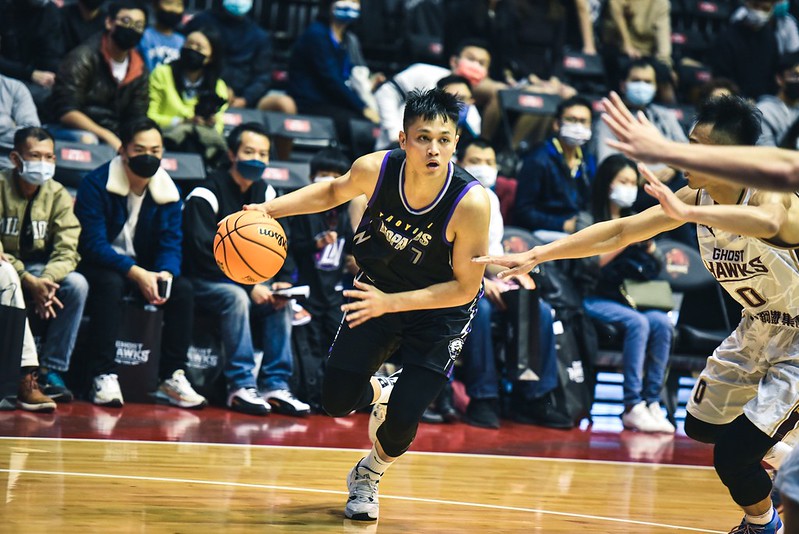 被胞弟燃起熱情　盧捷閔披雲豹戰袍重返籃壇