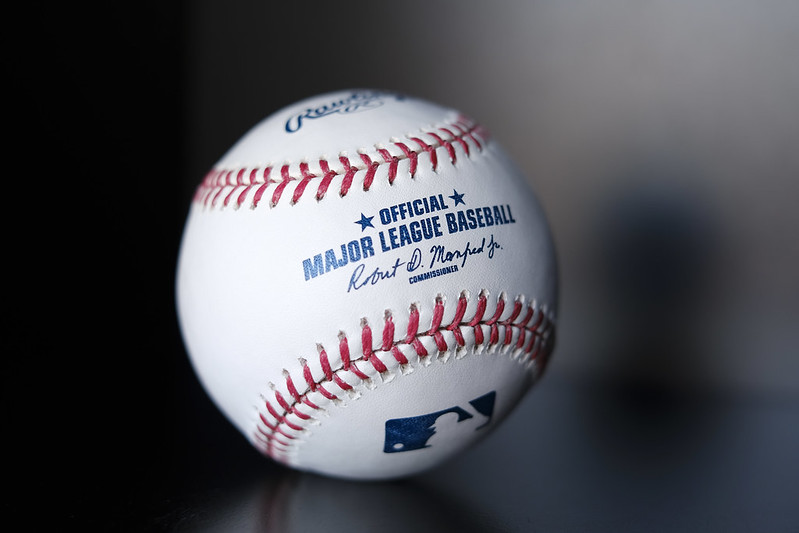 大聯盟勞資缺互信　從比賽球混用談起