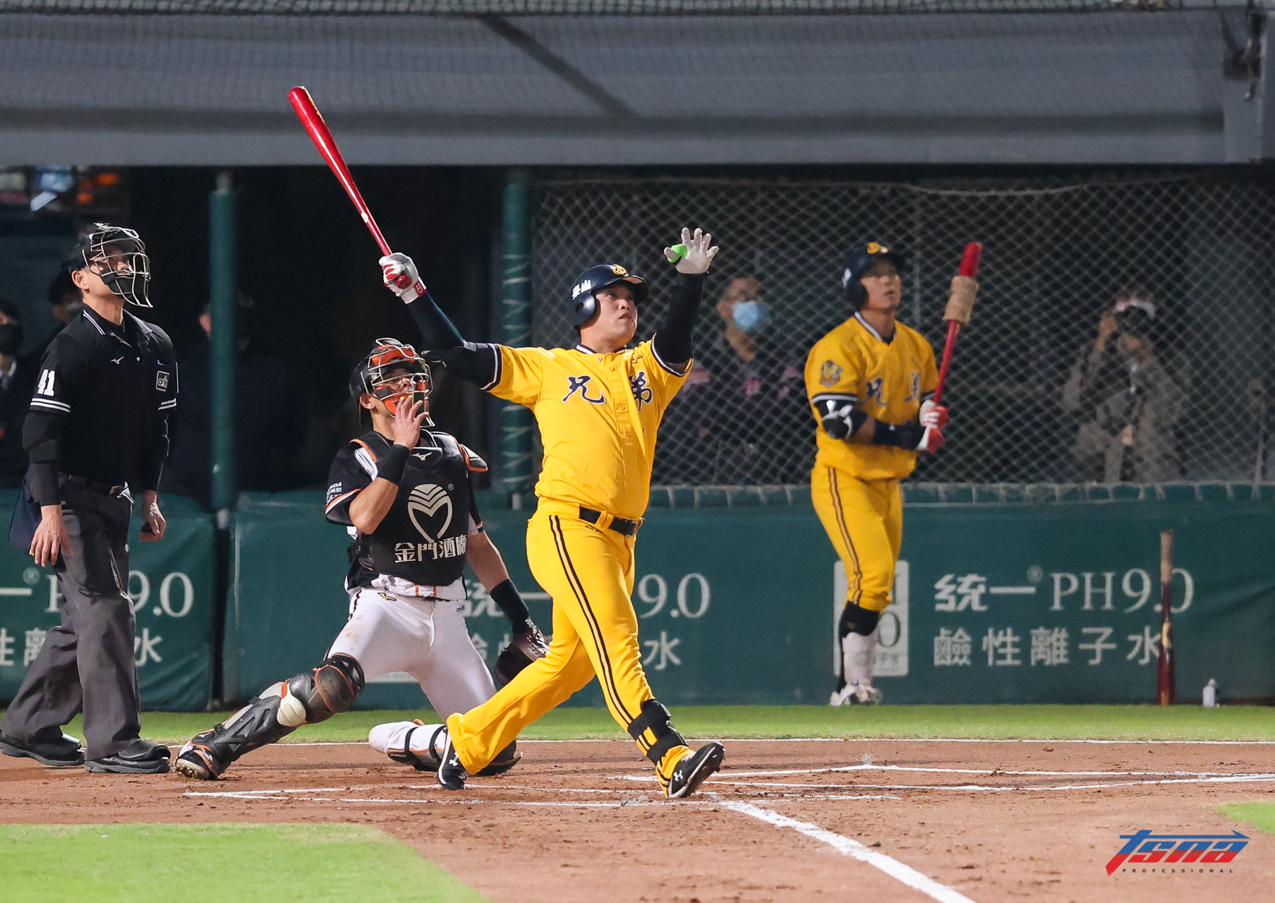 第7局4安炸雞排　中信兄弟5：0統一獅