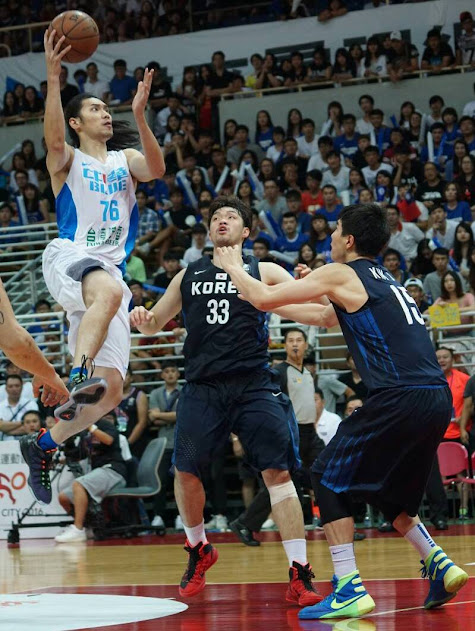 曾文鼎亮相火箭主場　獲2分、1籃板