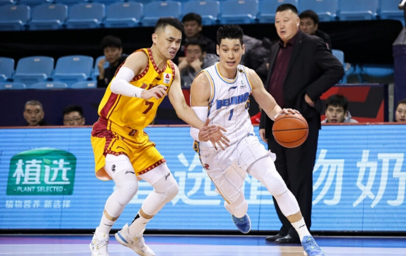 林書豪穿0分鞋上場贏得大勝　賽後哽咽：人生太難一度想放棄　