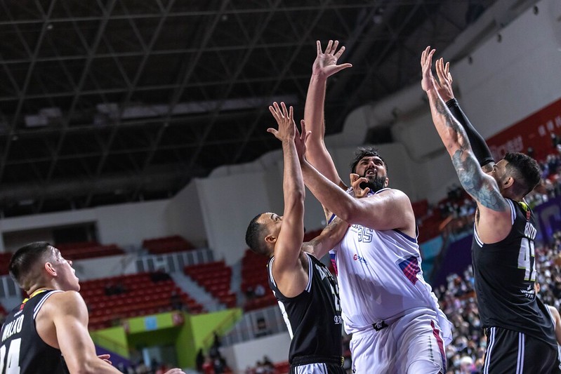 辛巴社群媒體污辱裁判　遭PLG罰款5千