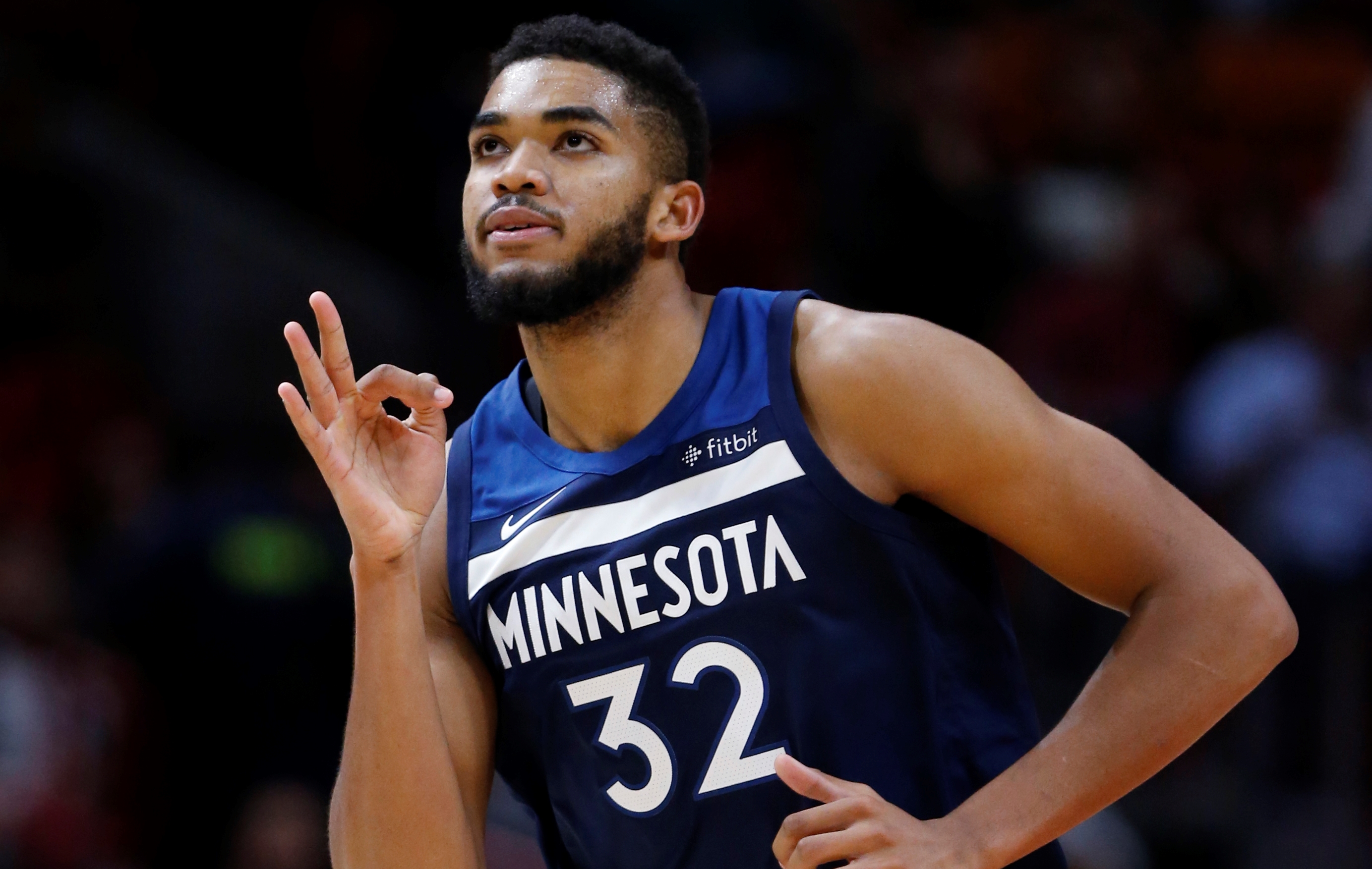 Karl-Anthony Towns 終場前27秒三分破網 　灰狼險勝尼克戰績追平湖人