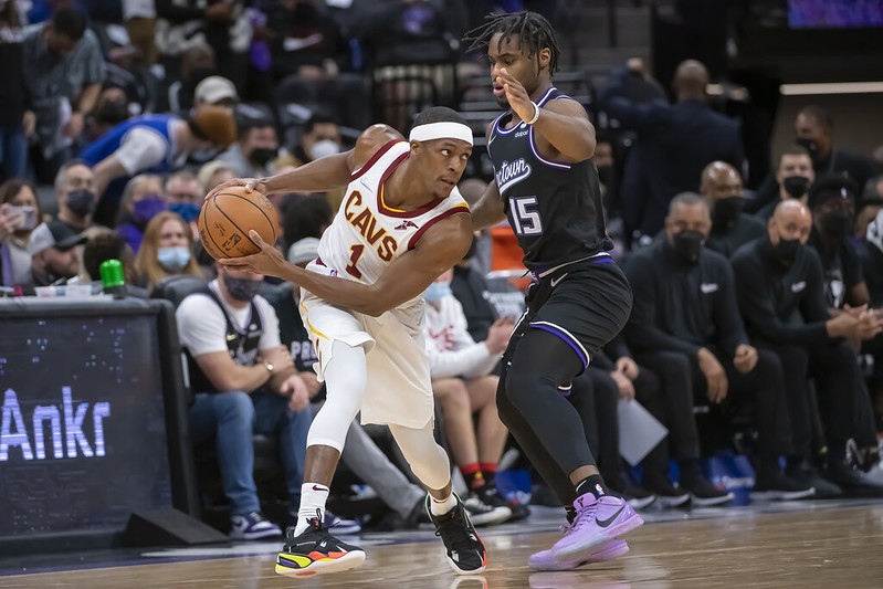 「我想持續幫助年輕球員成長」—Rajon Rondo