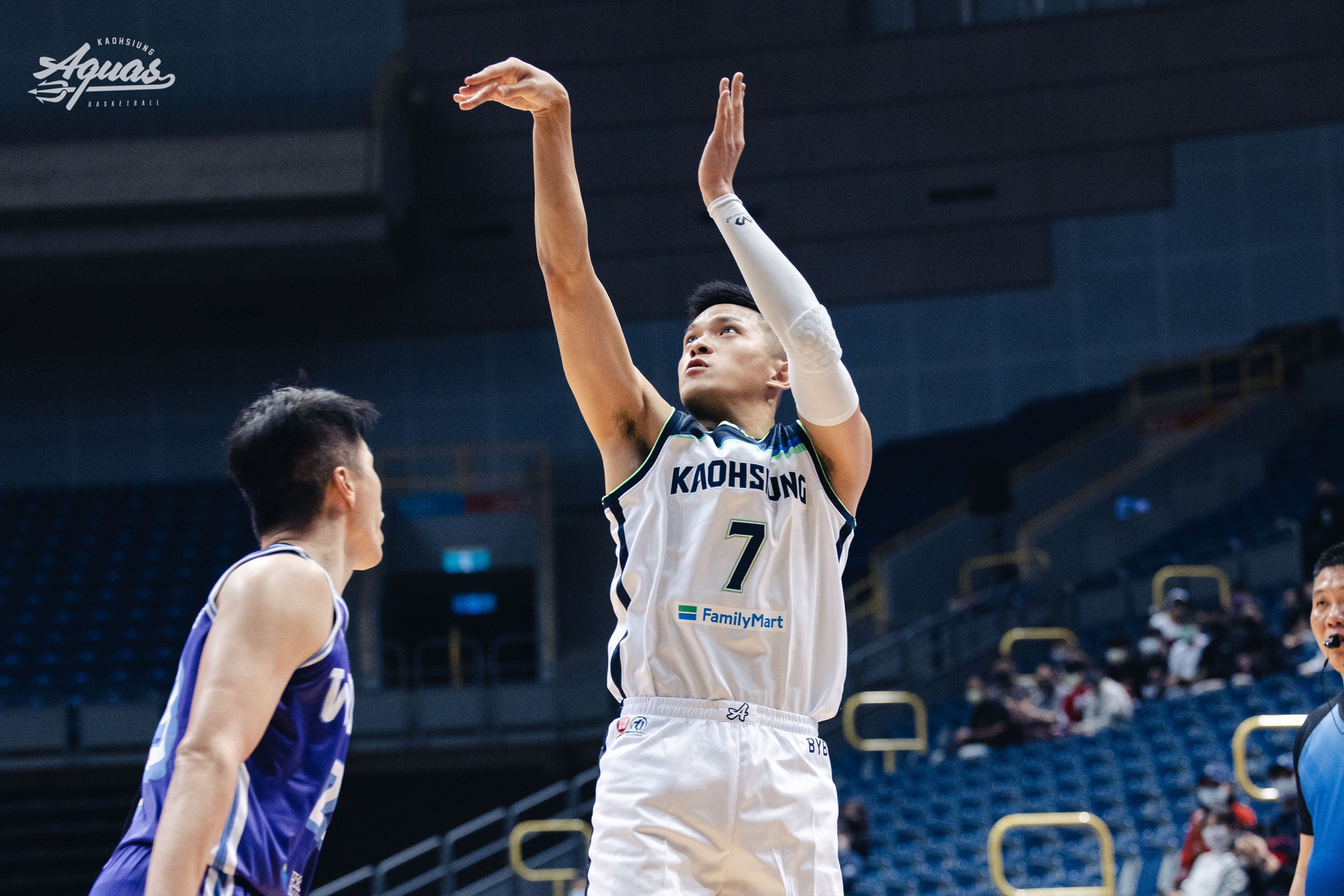 海神射日復仇　聯盟首支10勝隊伍