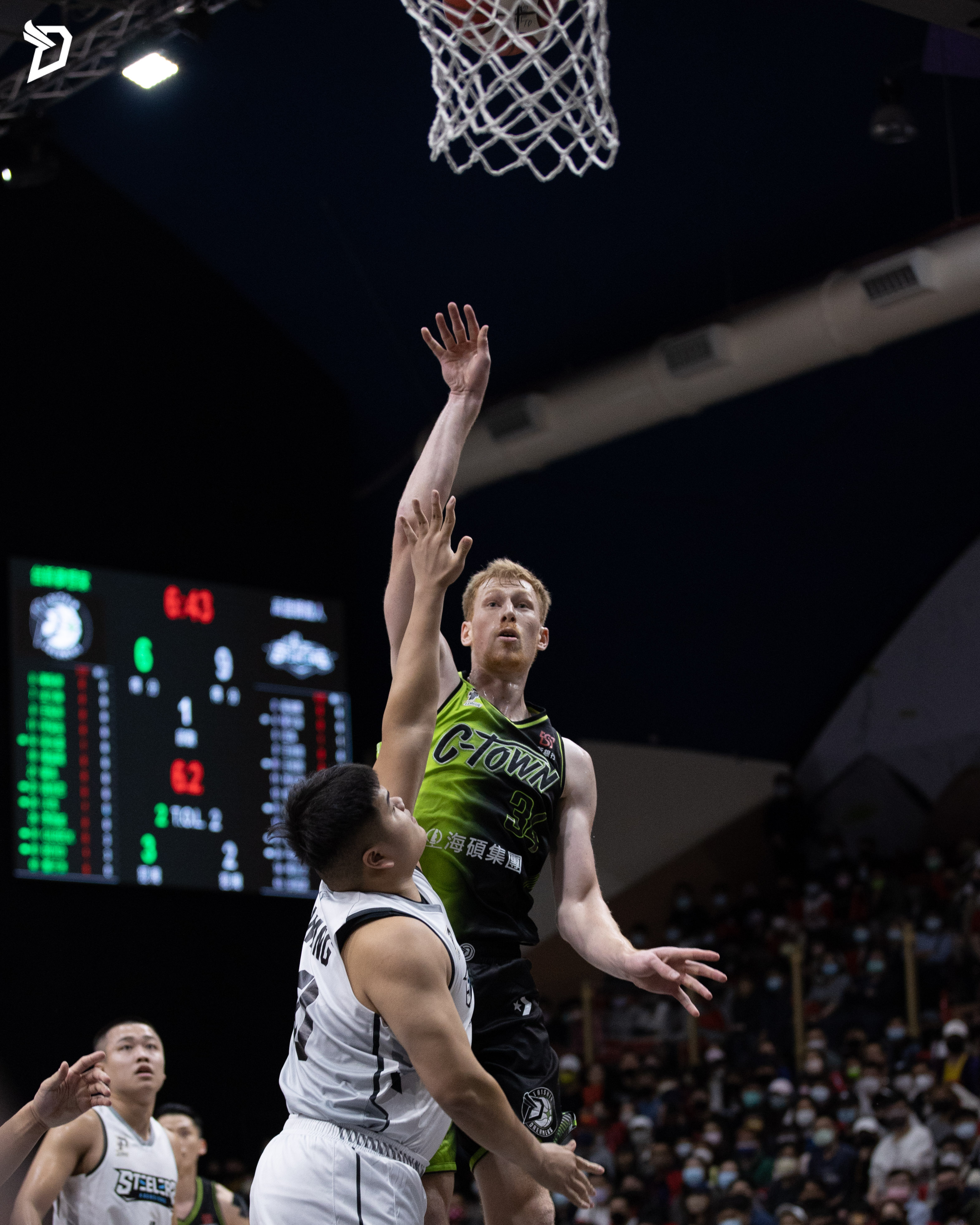 吉爾貝克18分20籃板　夢想家3連勝鋼鐵人