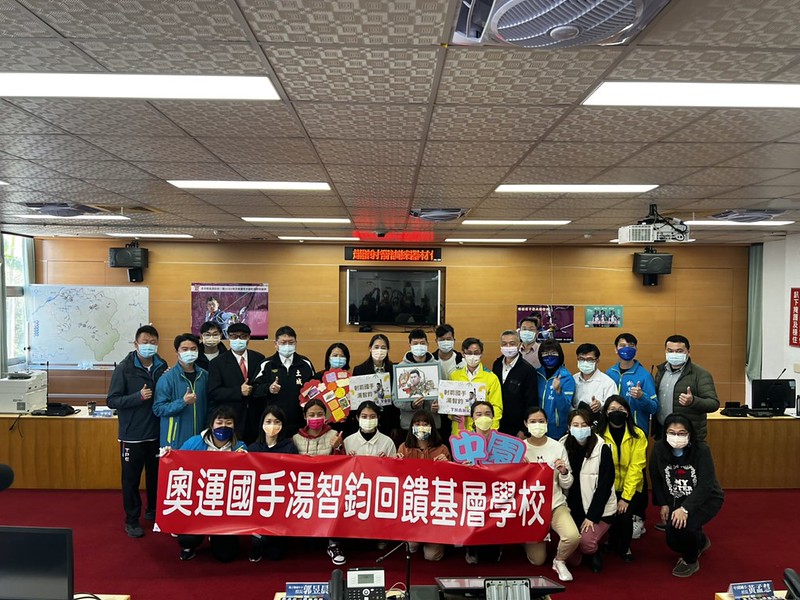 奧運奪牌不忘本　湯智鈞捐射箭器材