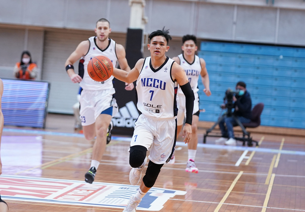 政大團隊合作取複賽首勝　主控游艾喆：每個人都很有能力