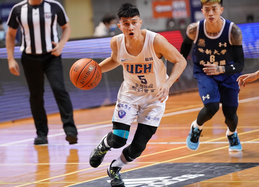 高錦瑋歸隊扮英雄　健行延長險勝世新