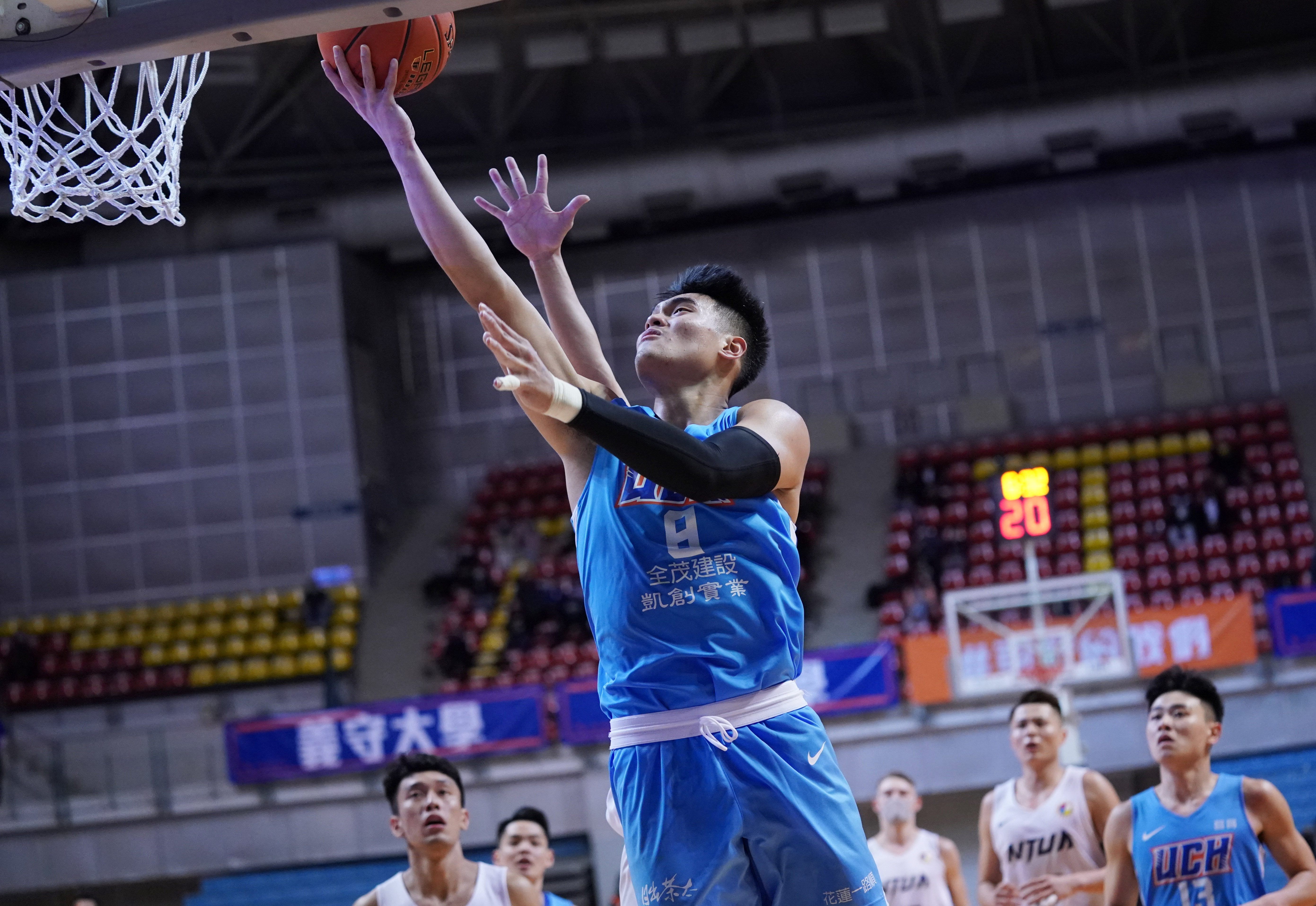 多虧助教耳提面命　陳范柏彥提前練轉型