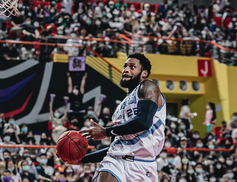 大勝緊急返美　攻城獅：下季必定爭取回歸