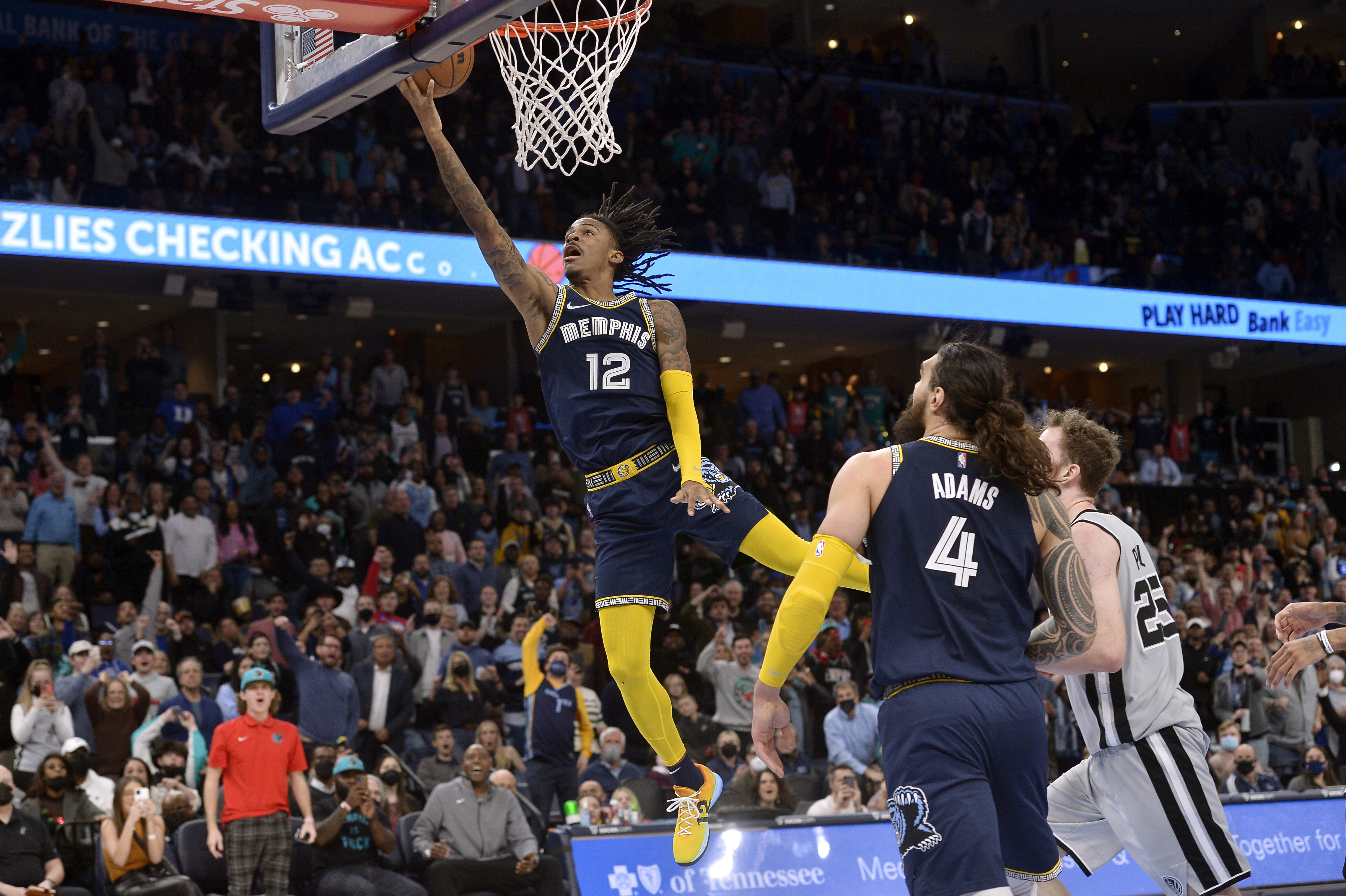1場改寫5紀錄　Ja Morant狂轟52分率灰熊連勝 