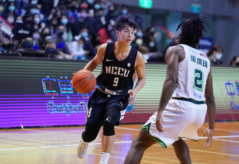 政大確定闖四強　莊朝勝外線獲陳子威肯定