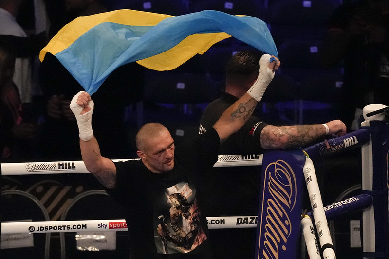 史上第4位無爭議拳王Usyk　保衛烏克蘭毫無畏懼