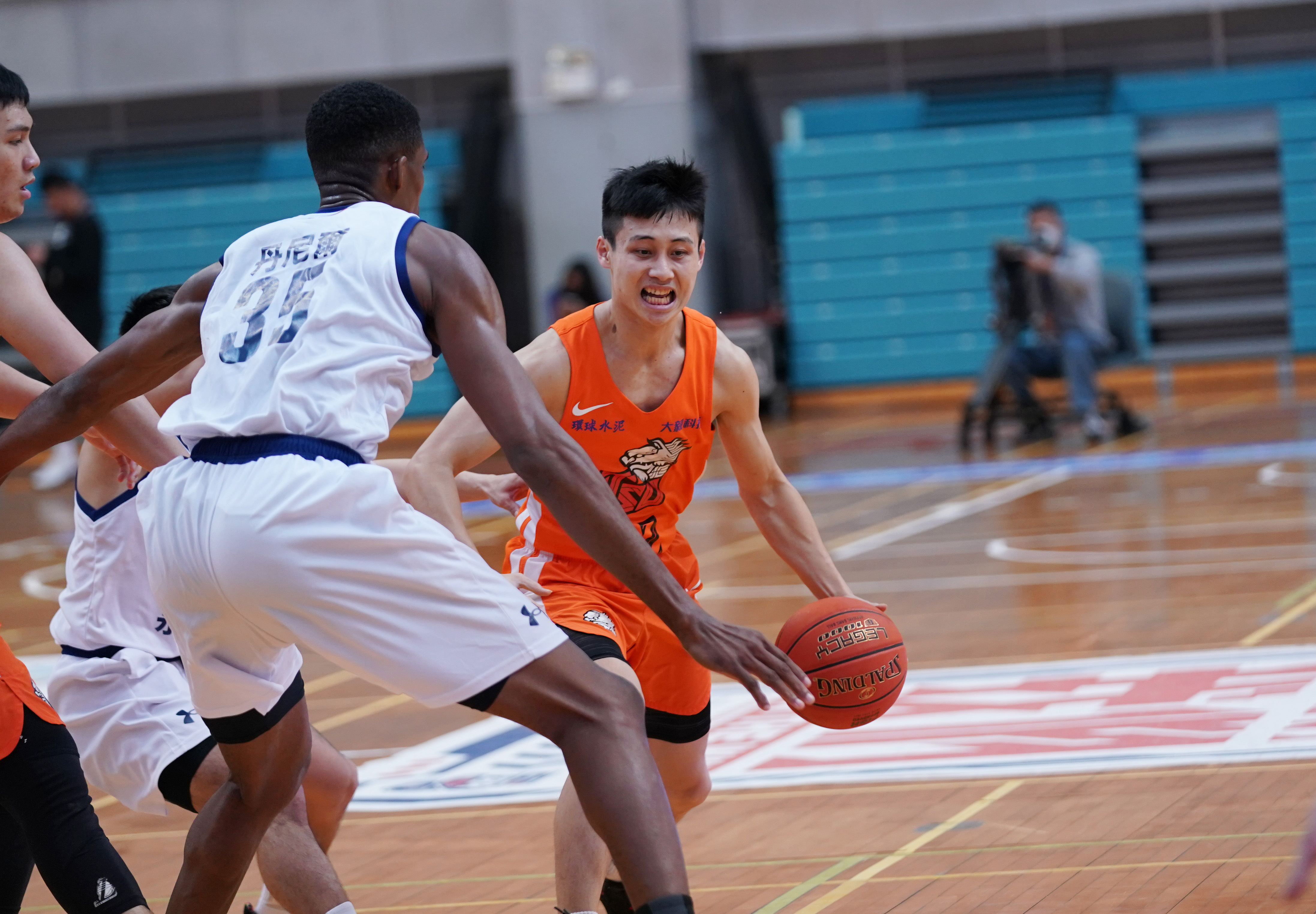 陳力行首度與弟弟同隊　盼增加國體進攻火力