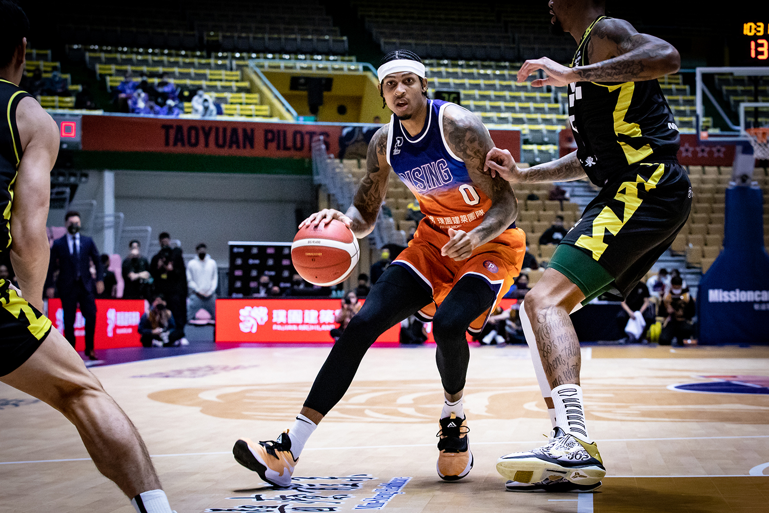 羅賓森轟36分　領航猿克服21分落後逆轉勝