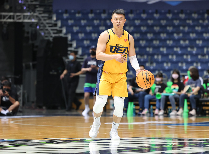 傷癒歸隊特攻首戰惜敗　李學林：進入季後賽模式