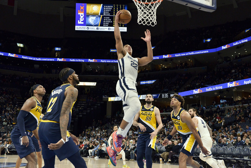 主將缺陣的西區強權捉對廝殺　拾一看好灰熊外線準頭力壓勇士