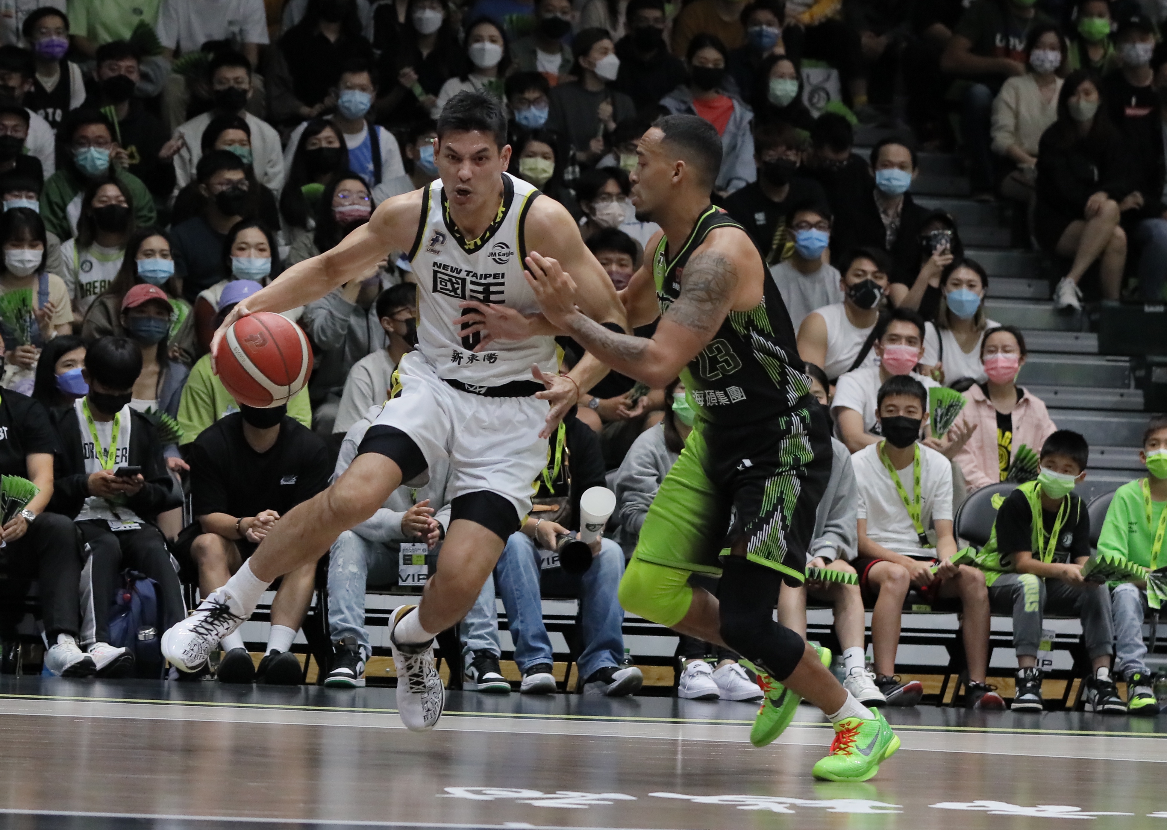 楊敬敏狂轟34分　國王20分逆轉6連勝