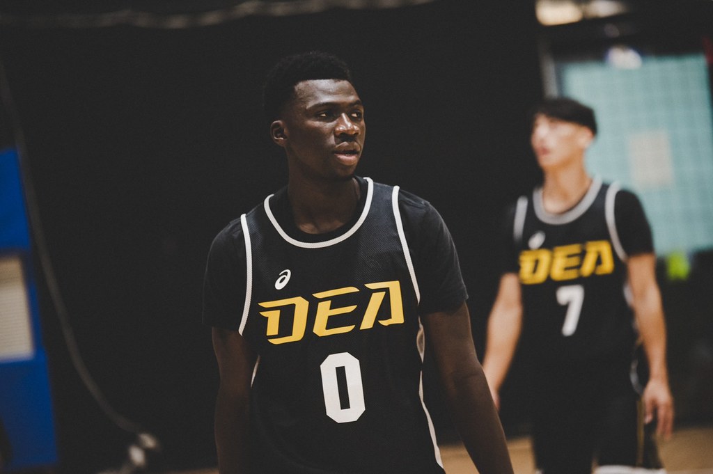 阿巴西遭匡列　特攻全隊快篩陰性