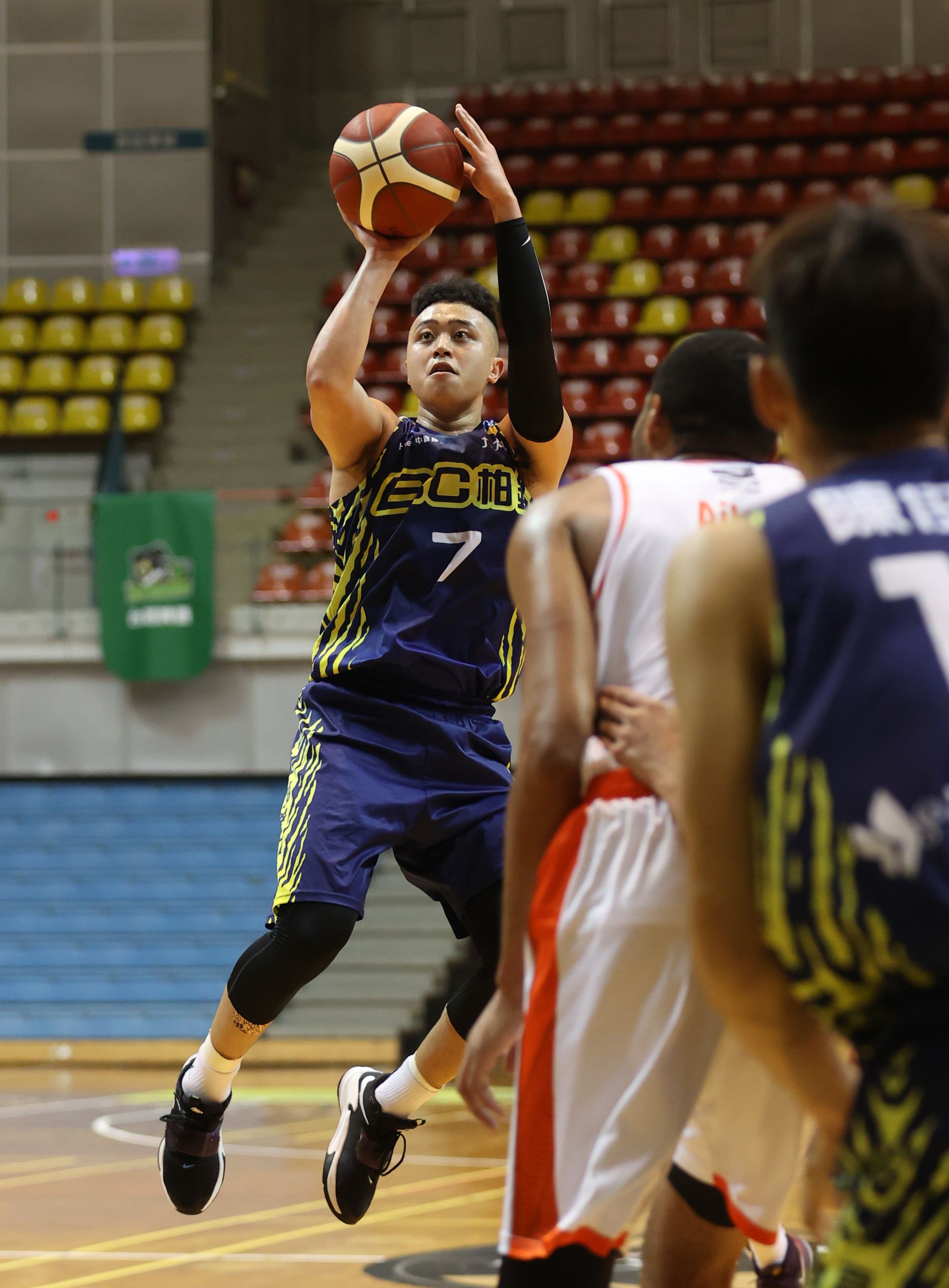 九太狀元曾柏喻　登SBL3月人氣王 