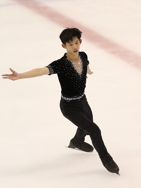 青年盃滑冰賽週末開戰　李宇翔挑戰跳躍三圈半