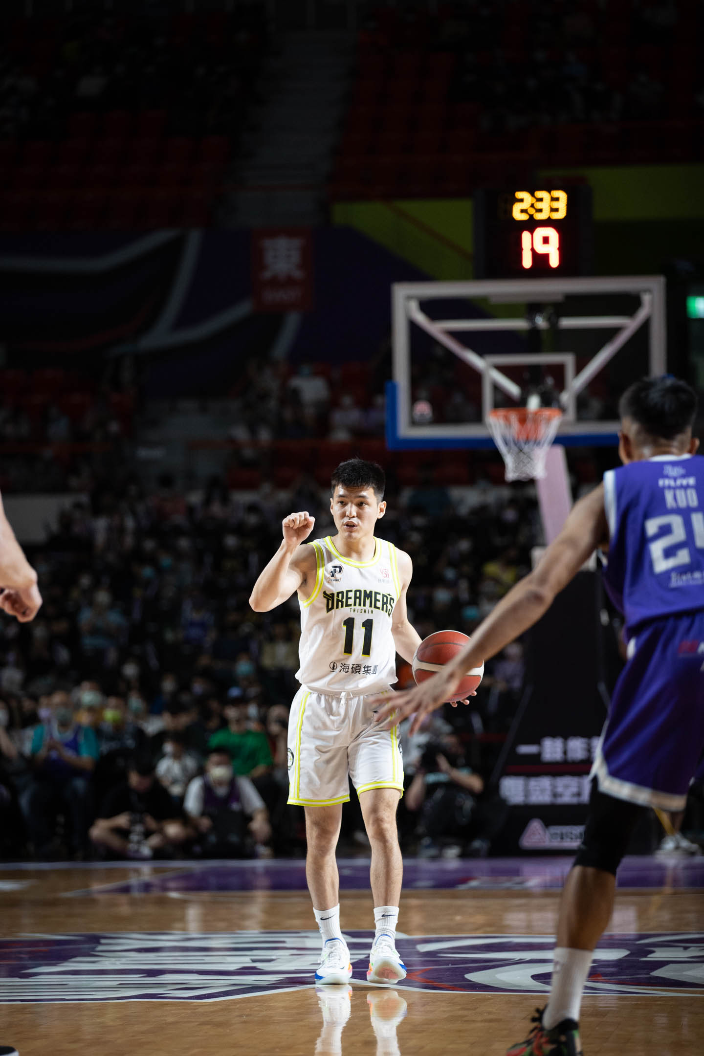 夢想家踢館成功！　5連勝坐上例行賽龍頭