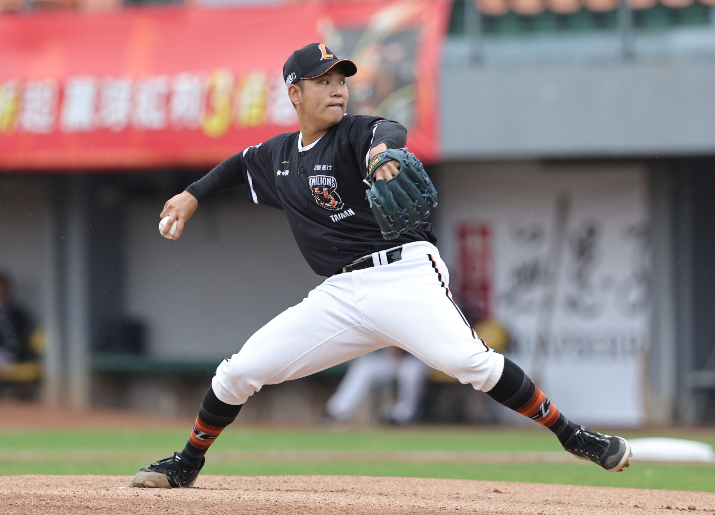 古林睿煬飆火球　首局催157公里平中職本土最快紀錄