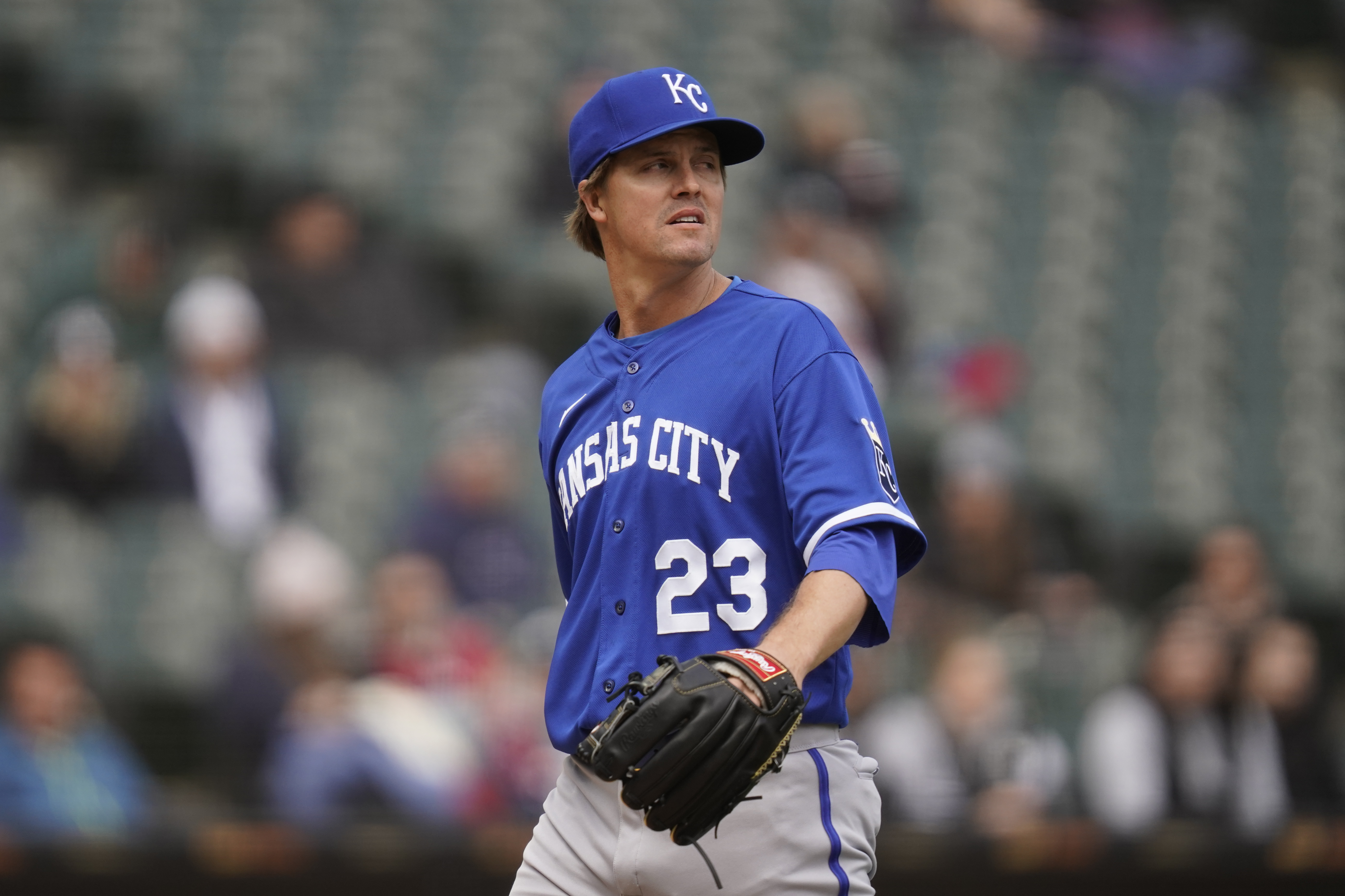 皇家打線不連貫　Greinke 6局失1分好投仍吞敗