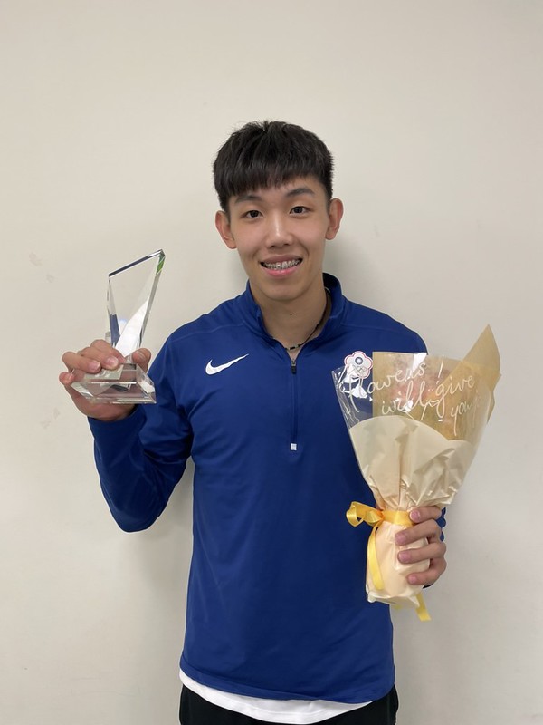 彭名揚再度跑進50秒內　靜岡公開賽喜奪金