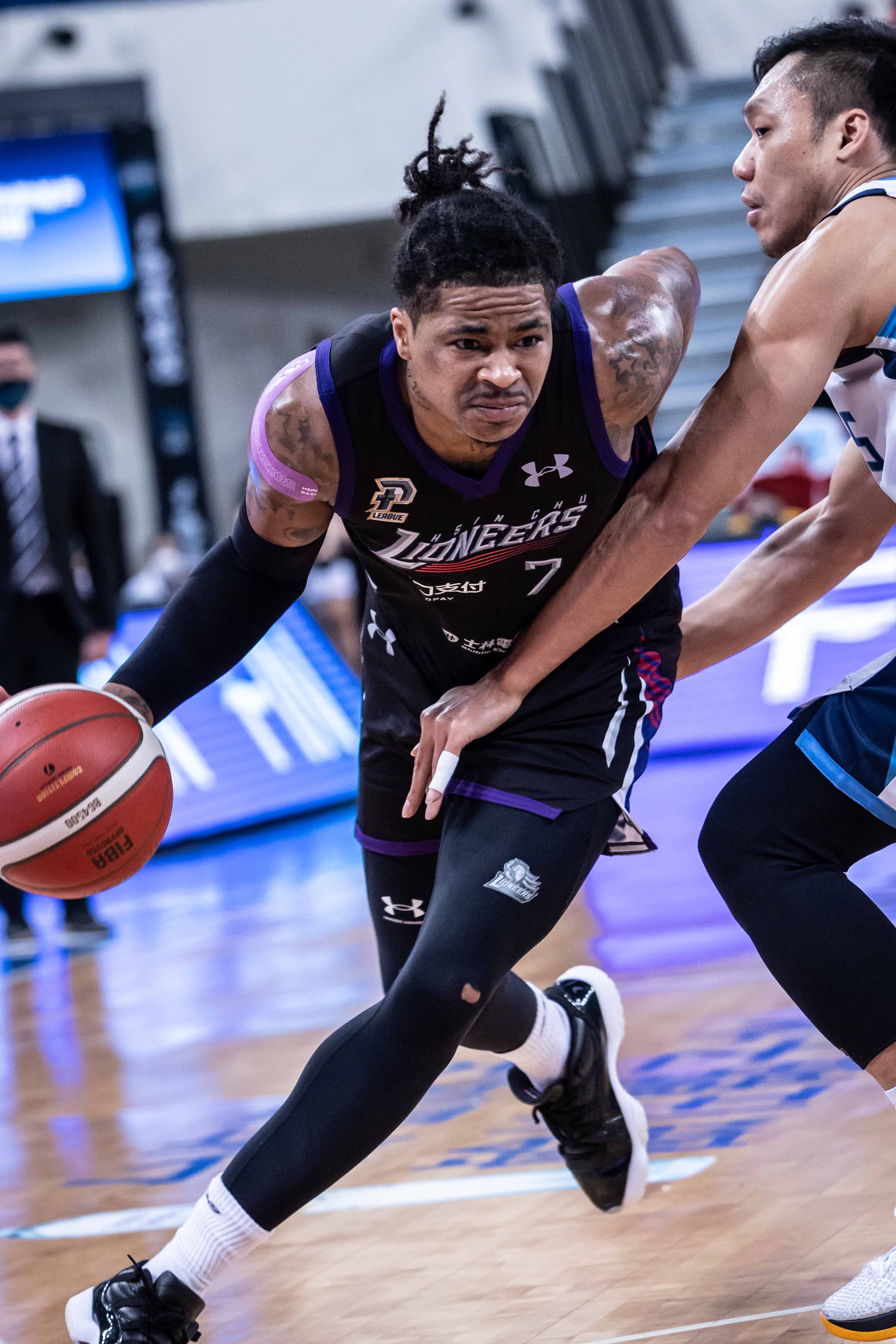 法獅上半場超勇猛　攻城獅例行賽封王