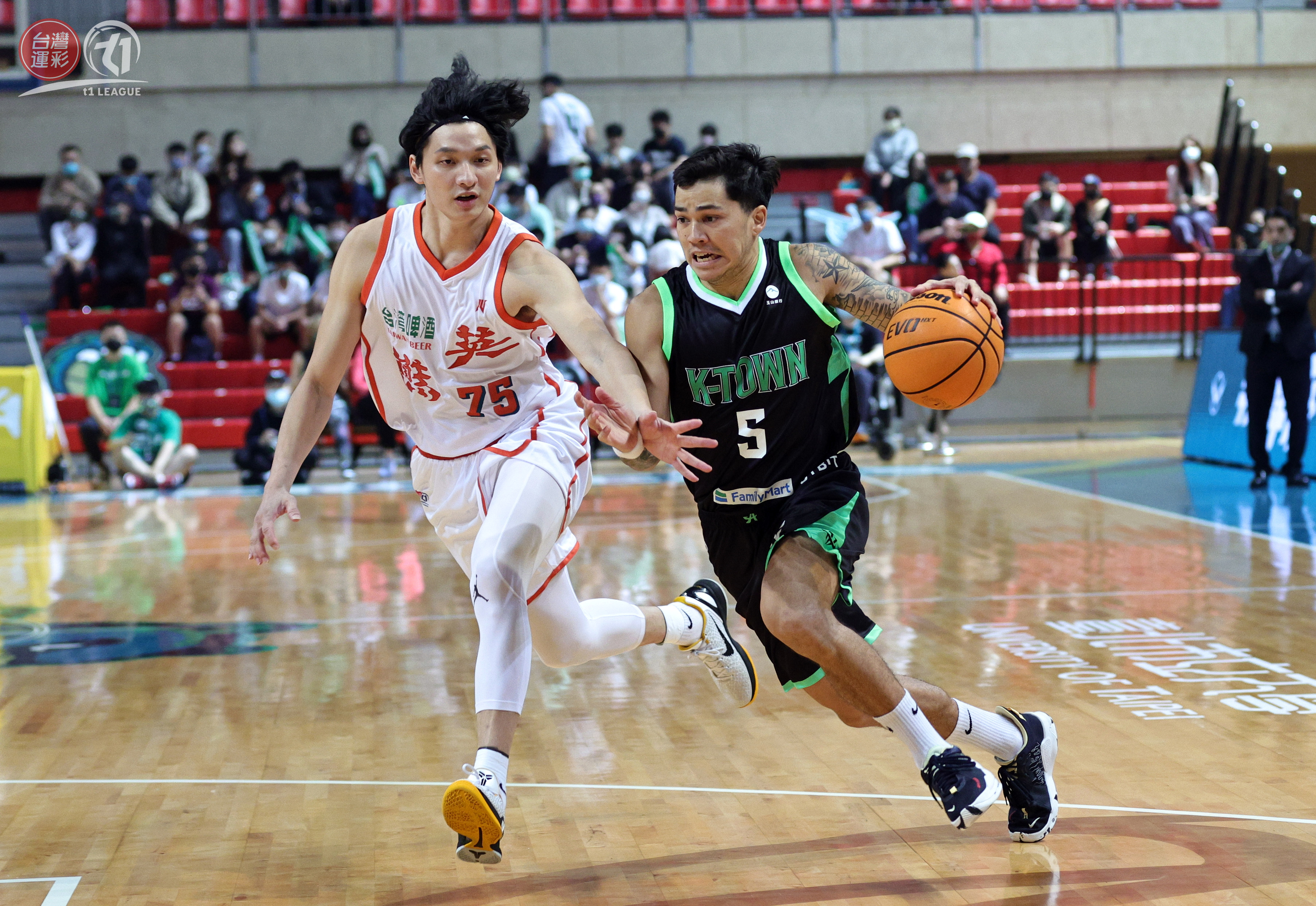 直落2淘汰英熊　海神殺進冠軍賽