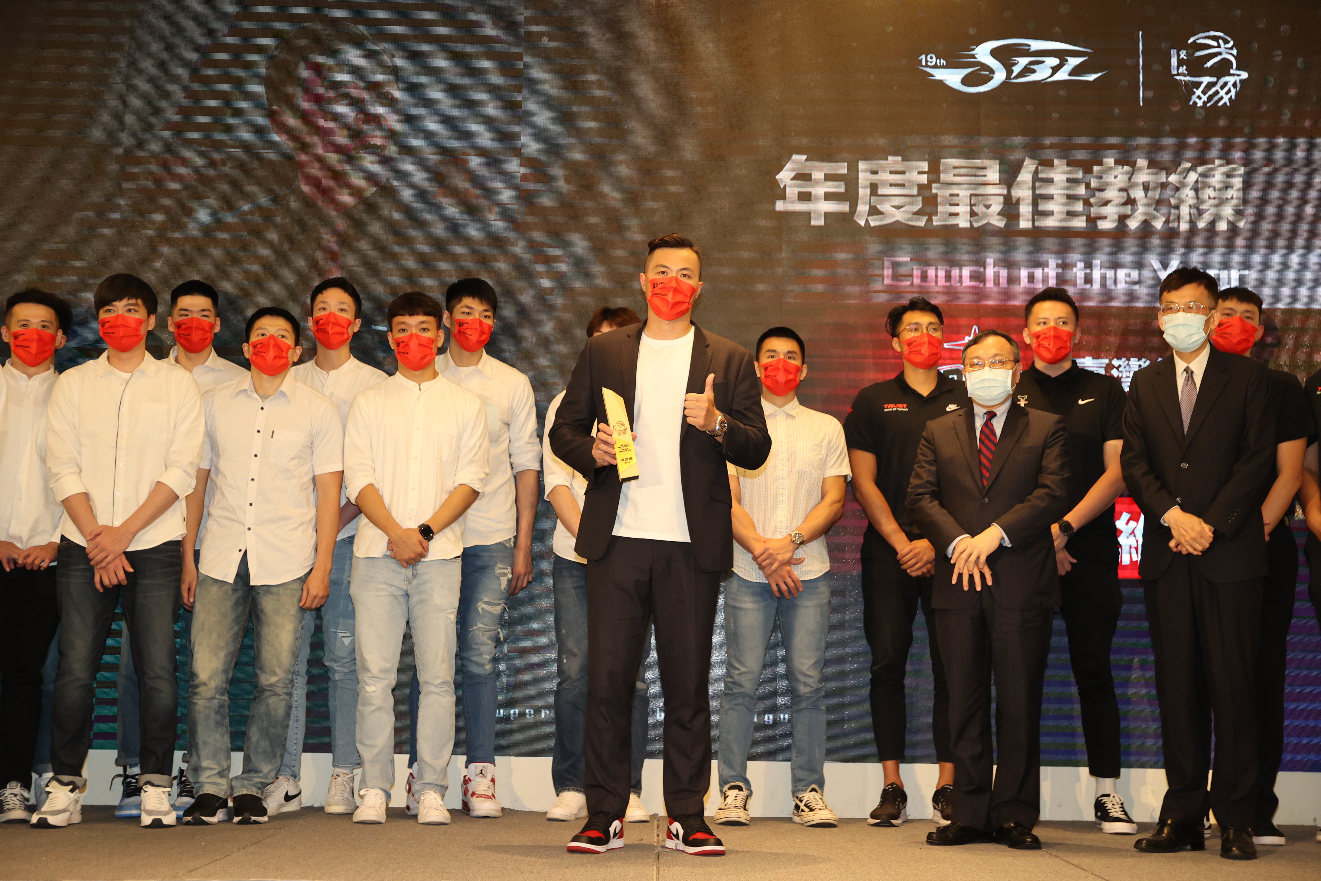 獲SBL年度教練　陳國維透露擔心球員的舞台