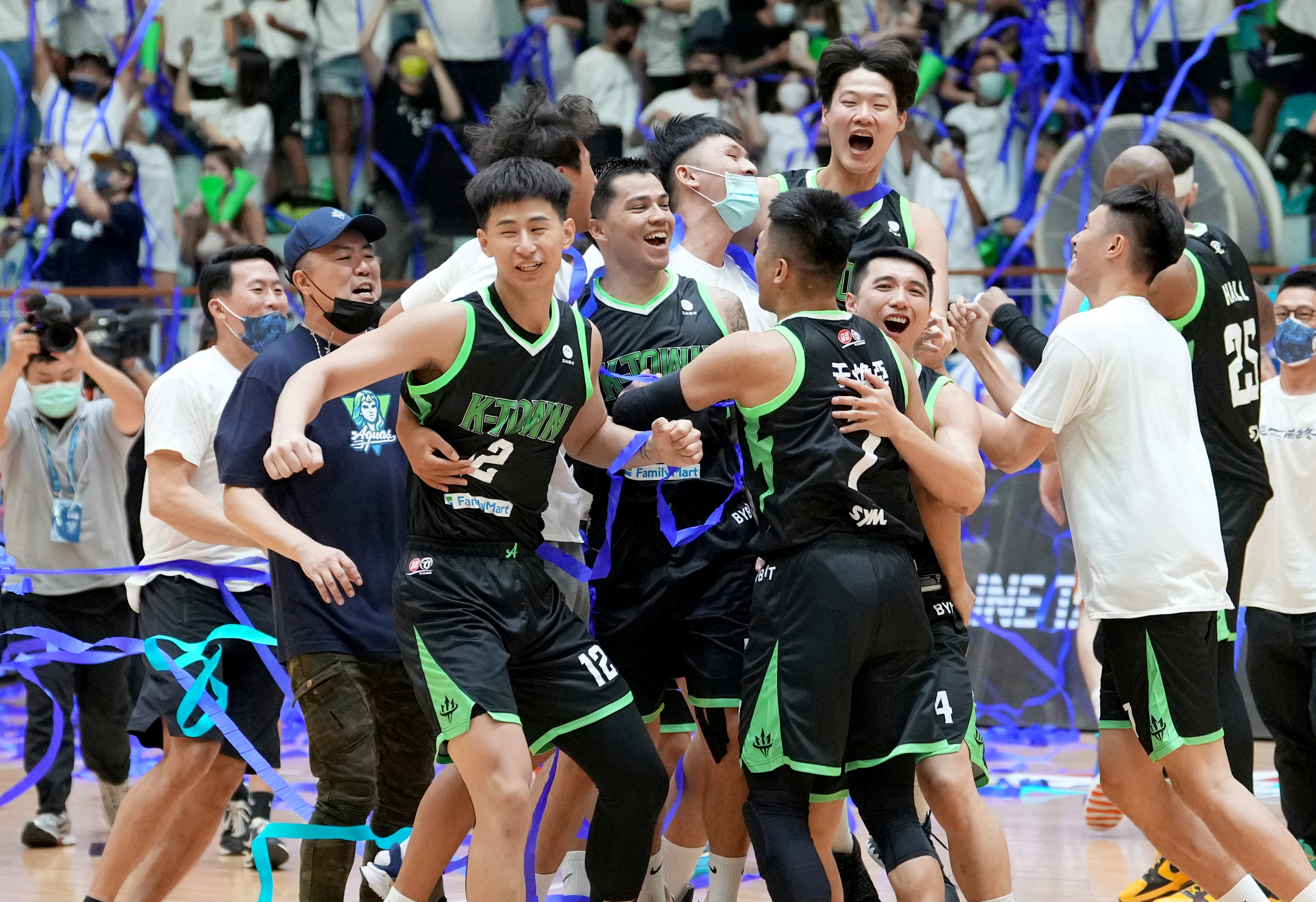 直落3澆熄太陽　海神T1元年封王