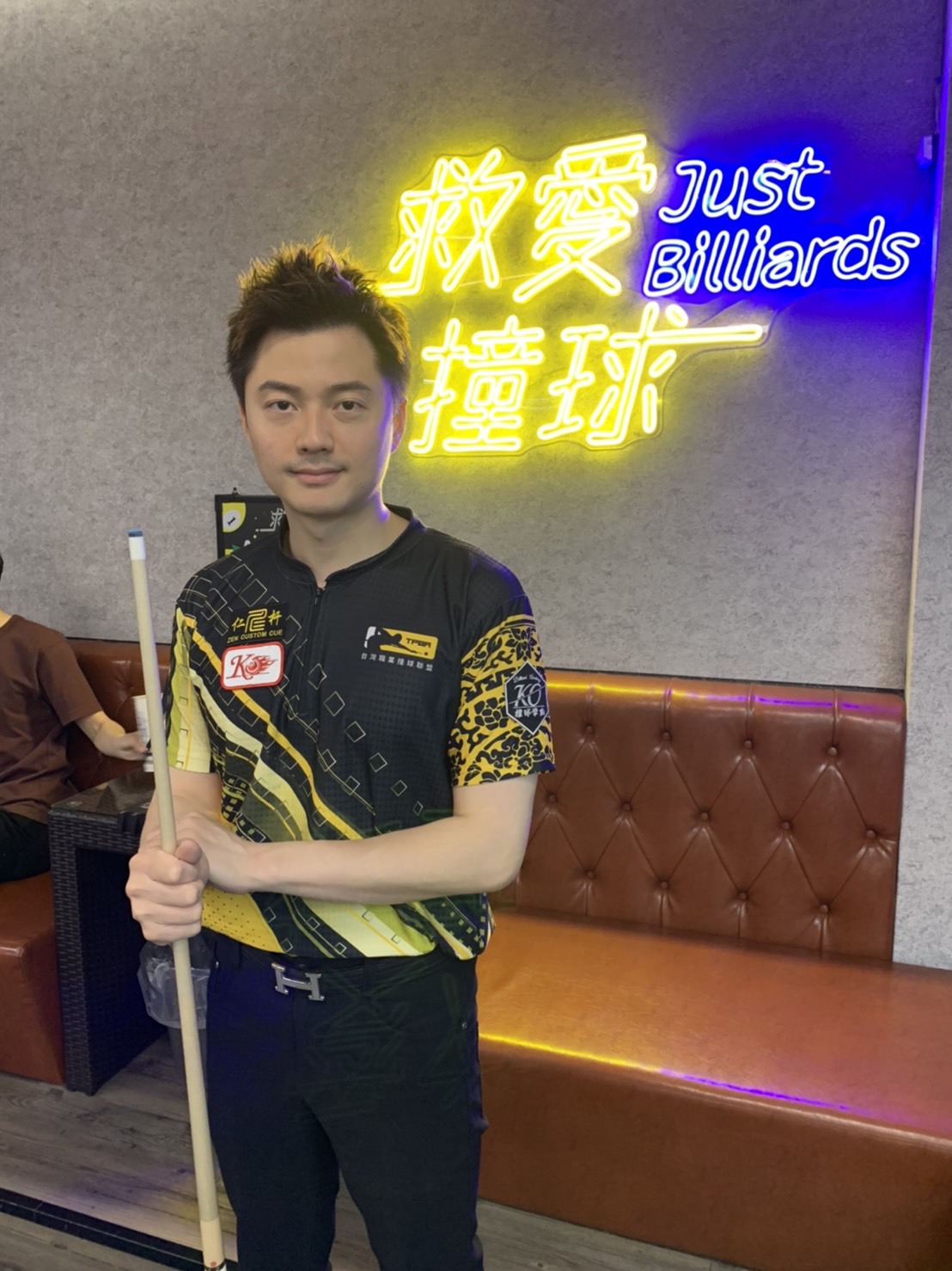 曾為學球睡車上　柯秉逸盼改善撞球環境