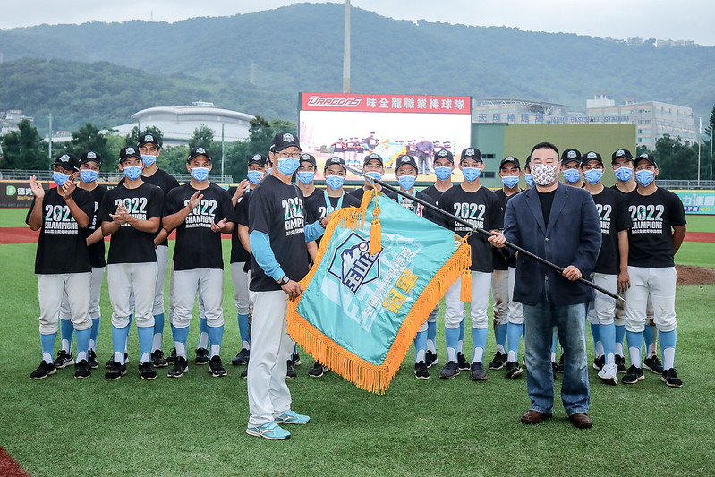 率新北市奪玉山盃冠軍　周宗志哽咽：把冠軍獻給陸教練和父親
