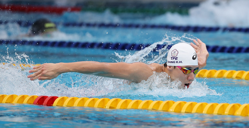 游泳世錦賽　王冠閎200蝶挺進準決賽 