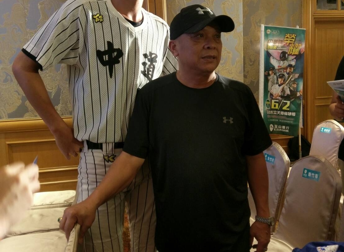500元鈔票教練陸永茂追思會　4日晚上「陸」點26分羅東球場