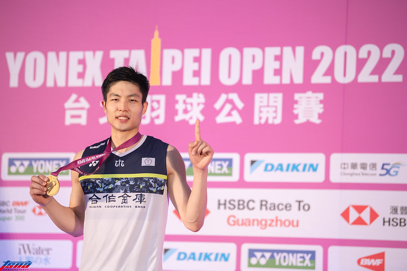 看出日本新星體能下滑　周天成頒獎送溫暖