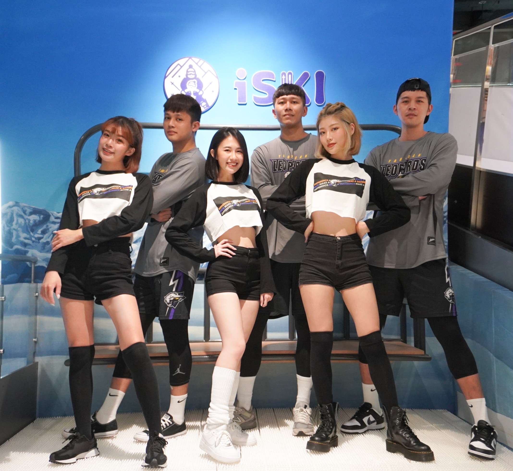 雲豹落實在地化　球員與電豹女室內滑雪初體驗