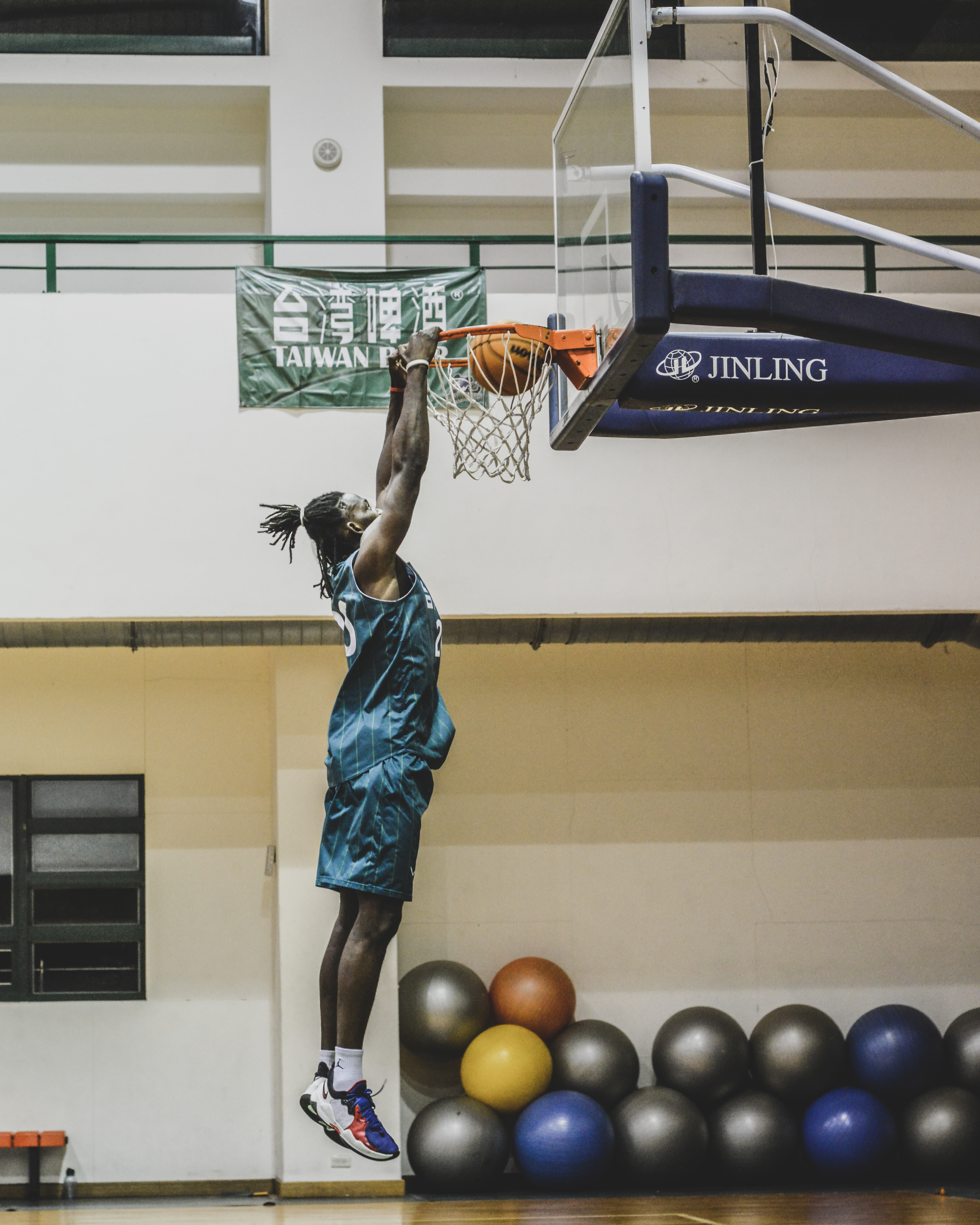 蓋比、賴俊廷正式加盟　台啤再補豐正凱