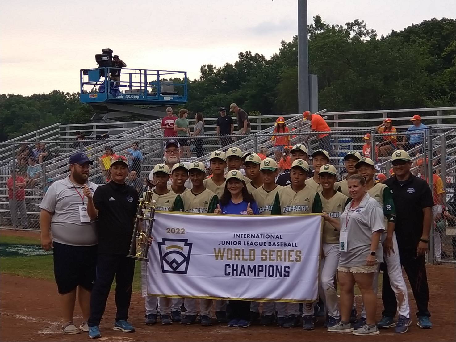 LLB次青少棒中山國中擊敗捷克奪國際組第一　明拚世界冠軍