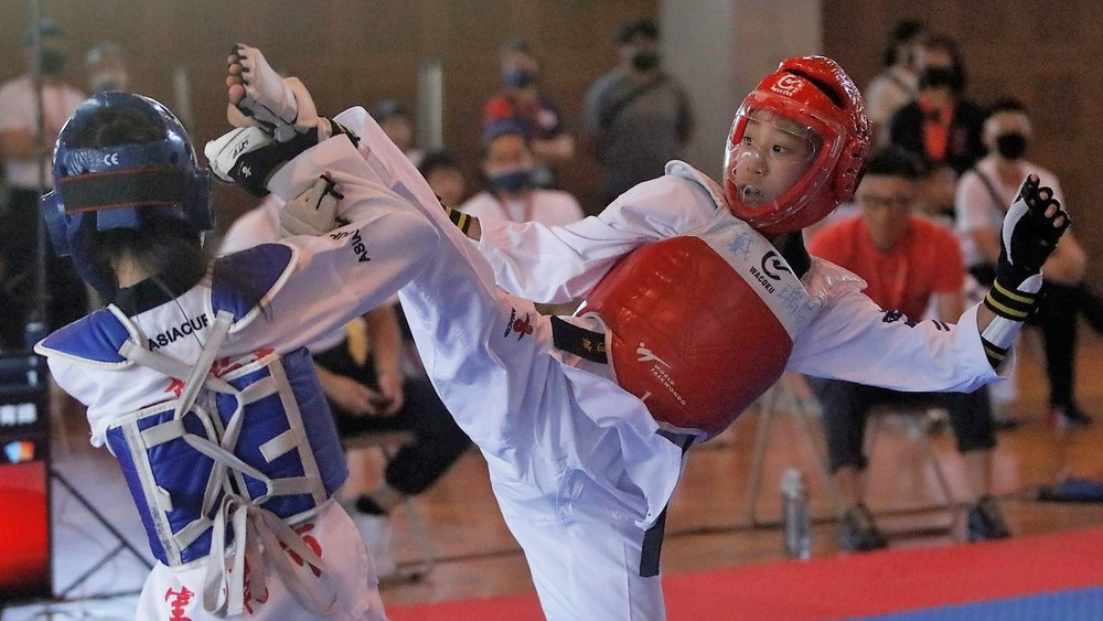 少年跆拳道錦標賽　戴瑀芯首戰痛宰對手