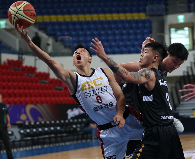 肯定白薩的拚勁　汪蔚傑：還有很多要學習